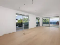 Недвижимость Трехкомнатная квартира в центре: 6