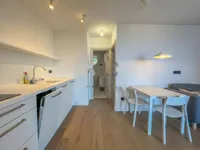 Недвижимость Двухкомнатная квартира, центр: 3