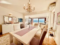 Недвижимость Квартира на втором этаже, Опатия: 2