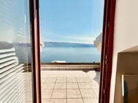 Недвижимость Квартира на втором этаже, Опатия: 15