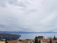 Недвижимость Двухкомнатная квартира в Опатии: 2