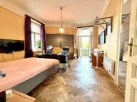 Недвижимость Трёхкомнатная квартира, Центр: 4