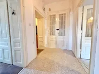 Недвижимость Трёхкомнатная квартира, Центр: 11