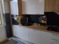 Недвижимость Трехкомнатная квартира Центр: 1