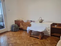 Недвижимость Двухкомнатная квартира, Центр: 1