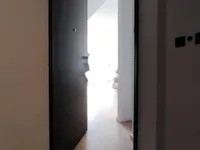 Недвижимость Двухкомнатная квартира в центре: 17