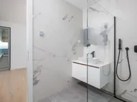 Недвижимость Трёхкомнатная квартира в центре: 6