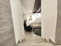 Недвижимость Четырехкомнатная квартира, Центр, Опатия: 11