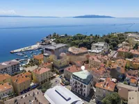 Недвижимость Трёхкомнатная квартира Центр: 8