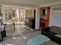 Недвижимость Коттедж 213 м², Центр, Опатия: 24