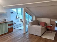 Недвижимость Двухкомнатная Квартира Центр: 3