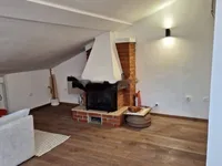 Недвижимость Двухкомнатная Квартира Центр: 8