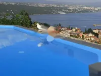 Недвижимость Двухкомнатная квартира в Центре: 11