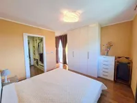 Недвижимость Дом с террасой в Хроватине: 12