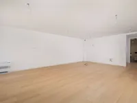 Недвижимость Трёхкомнатная квартира, центр: 16