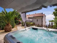 Недвижимость Четырехкомнатная квартира в центре Опатии: 27