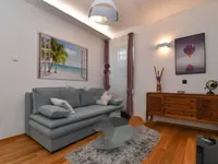 Недвижимость Двухкомнатная квартира, Центр: 5