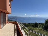 Недвижимость Трёхкомнатная квартира в центре Опатии: 15