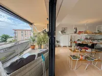 Недвижимость Двухкомнатная квартира в центре Опатии: 1