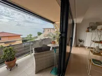 Недвижимость Двухкомнатная квартира в центре Опатии: 3