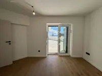 Недвижимость Трёхкомнатная квартира в Центре: 10