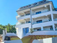 Недвижимость Трёхкомнатная квартира в Центре: 16