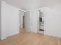 Недвижимость Трехкомнатная квартира, центр: 19