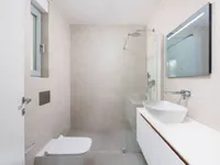 Недвижимость Трёхкомнатная квартира в центре: 5