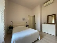 Недвижимость Трёхкомнатная квартира Центр: 8