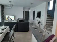 Недвижимость Семейный дом 180 м², Опатия: 7