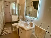 Недвижимость Трёхкомнатная квартира Центр: 17