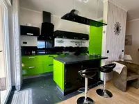 Недвижимость Трёхкомнатная квартира Центр: 20