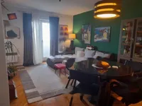 Недвижимость Трёхкомнатная квартира в центре: 1