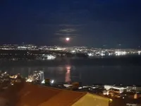 Недвижимость Трёхкомнатная квартира в центре: 13