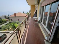 Недвижимость Четырехкомнатная квартира в Центре: 1