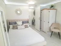 Недвижимость Четырехкомнатная квартира в центре: 16