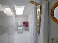 Недвижимость Четырехкомнатная квартира в центре: 19