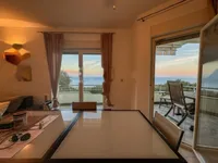 Недвижимость Четырёхкомнатная квартира в центре: 8