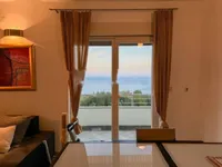 Недвижимость Четырёхкомнатная квартира в центре: 9