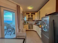 Недвижимость Четырёхкомнатная квартира в центре: 15