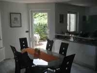 Недвижимость Трёхкомнатная квартира центр: 7