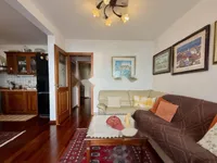 Недвижимость Трехкомнатная квартира, Центр: 4