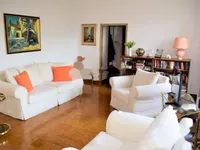 Недвижимость Трёхкомнатная квартира в центре: 2