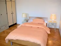 Недвижимость Трёхкомнатная квартира в центре: 6