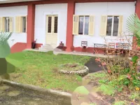 Недвижимость Трёхкомнатная квартира в центре: 13