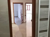 Недвижимость Трехкомнатная квартира в центре: 23