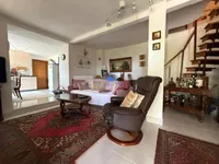 Недвижимость Двухкомнатная квартира Центр: 7