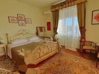 Недвижимость Четырехкомнатная квартира, Опатия: 11