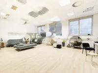 Недвижимость Торговое помещение в центре: 3