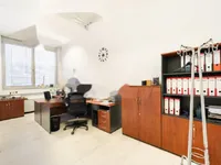 Недвижимость Торговое помещение в центре: 6